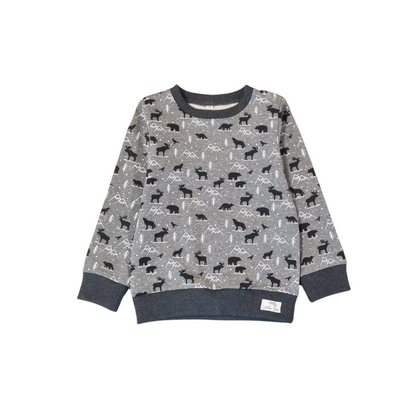 Sweater with winter animals