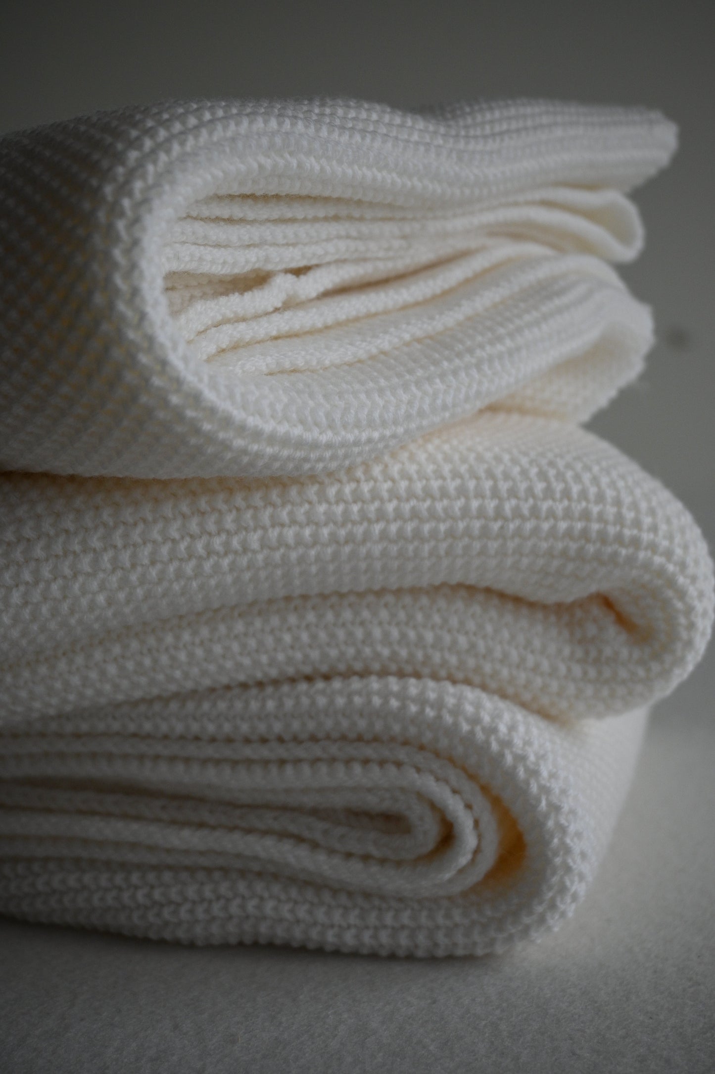 Merino wool blanket white