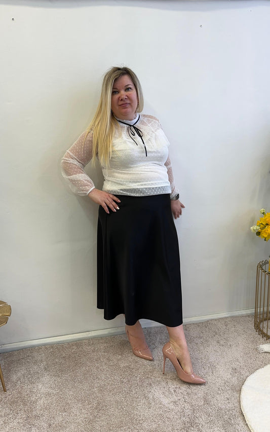 Silk skirt black